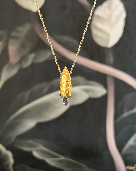Davin Pendant