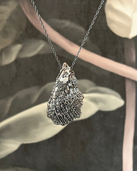 Nidia Pendant